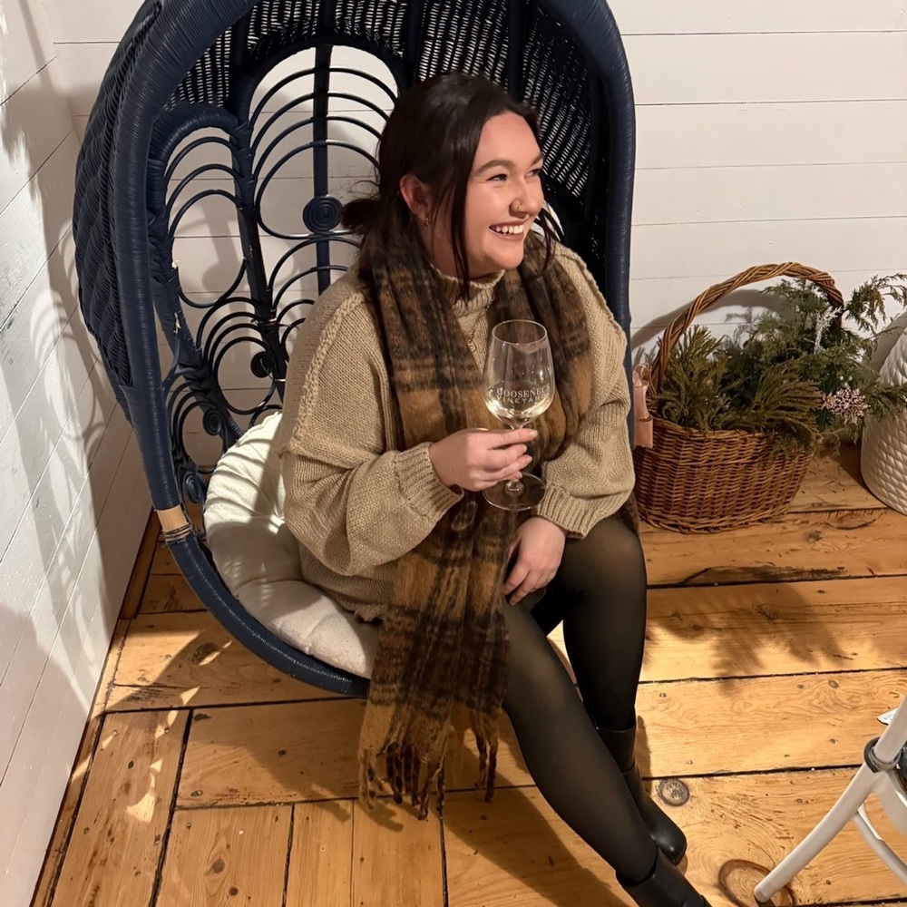 Meet your Posher, Sara